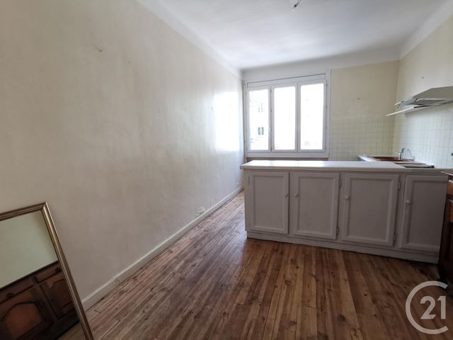 appartement à vendre - 3 pièces - 59.7 m2 - AUBENAS - 07 - RHONE-ALPES - Century 21 Agence Nogier appartement à vendre - 3 pièces - 59.7 m2 - AUBENAS - 07 - RHONE-ALPES - Century 21 Agence Nogier