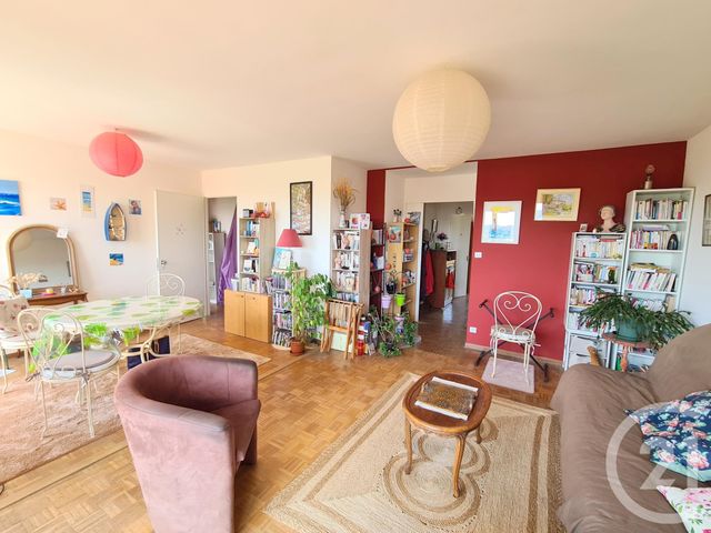 Appartement F5 à vendre - 5 pièces - 91.06 m2 - AUBENAS - 07 - RHONE-ALPES - Century 21 Agence Nogier Appartement F5 à vendre - 5 pièces - 91.06 m2 - AUBENAS - 07 - RHONE-ALPES - Century 21 Agence Nogier
