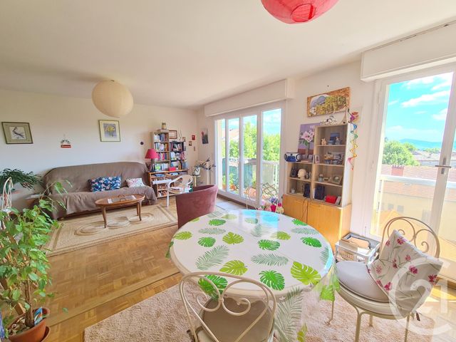 Appartement F5 à vendre - 5 pièces - 91.06 m2 - AUBENAS - 07 - RHONE-ALPES - Century 21 Agence Nogier Appartement F5 à vendre - 5 pièces - 91.06 m2 - AUBENAS - 07 - RHONE-ALPES - Century 21 Agence Nogier