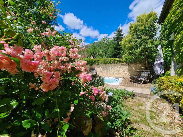 Afficher la photo en grand maison à vendre - 17 pièces - 295.0 m2 - MEYRAS - 07 - RHONE-ALPES - Century 21 Agence Nogier