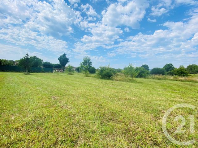 Afficher la photo en grand terrain à vendre - 920.0 m2 - ST PRIVAT - 07 - RHONE-ALPES - Century 21 Agence Nogier