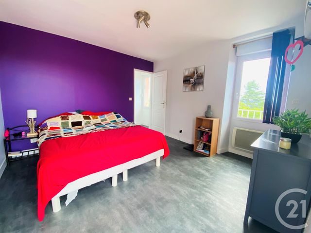 Afficher la photo en grand Appartement F3 à vendre - 3 pièces - 77.74 m2 - AUBENAS - 07 - RHONE-ALPES - Century 21 Agence Nogier