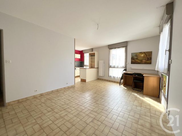 Appartement F4 à vendre - 4 pièces - 76.65 m2 - AUBENAS - 07 - RHONE-ALPES - Century 21 Agence Nogier