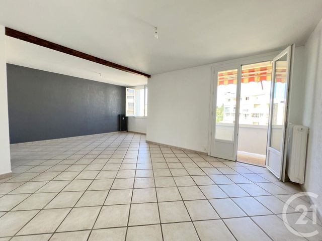 Appartement F3 à louer - 3 pièces - 66.84 m2 - AUBENAS - 07 - RHONE-ALPES - Century 21 Agence Nogier