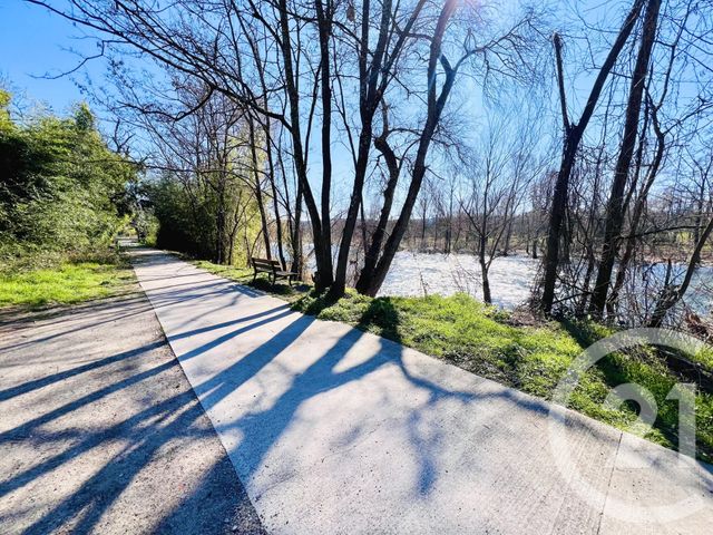 Appartement F3 à vendre - 3 pièces - 89.24 m2 - ST PRIVAT - 07 - RHONE-ALPES - Century 21 Agence Nogier