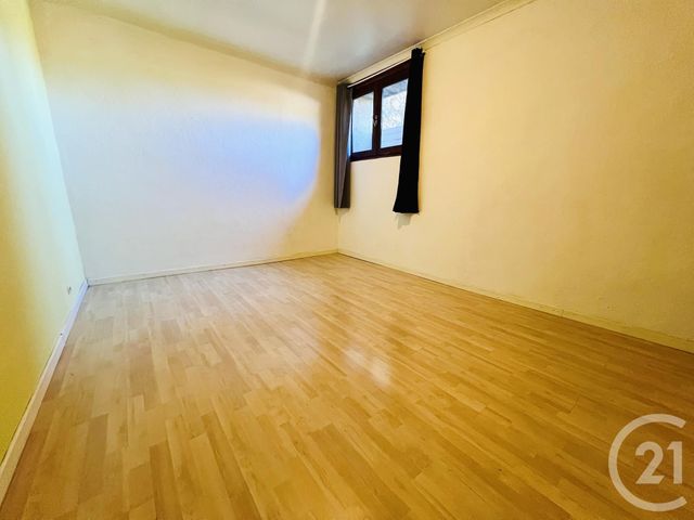 Appartement F3 à vendre - 3 pièces - 89.24 m2 - ST PRIVAT - 07 - RHONE-ALPES - Century 21 Agence Nogier