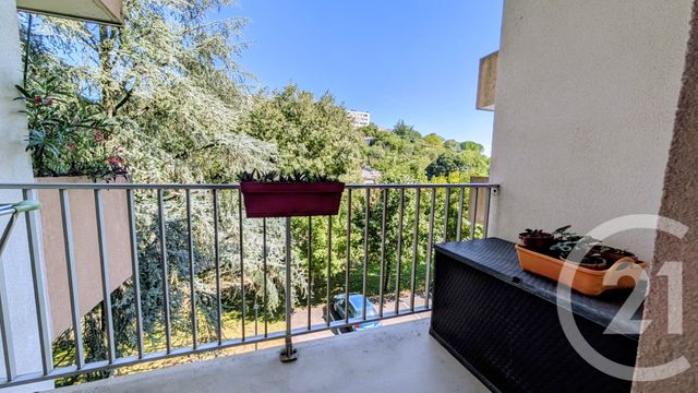 Appartement F2 à vendre - 2 pièces - 64.8 m2 - AUBENAS - 07 - RHONE-ALPES - Century 21 Agence Nogier