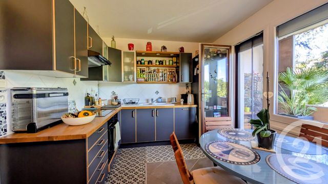 Appartement F2 à vendre - 2 pièces - 64.8 m2 - AUBENAS - 07 - RHONE-ALPES - Century 21 Agence Nogier