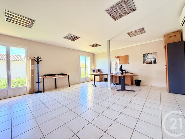 Afficher la photo en grand maison à vendre - 16 pièces - 550.0 m2 - LUSSAS - 07 - RHONE-ALPES - Century 21 Agence Nogier