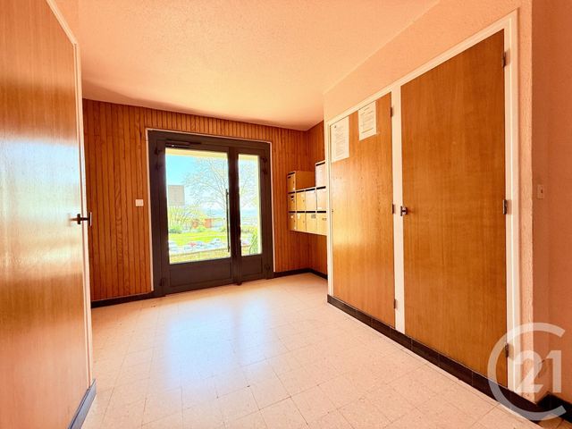 Appartement F3 à vendre - 3 pièces - 63.44 m2 - AUBENAS - 07 - RHONE-ALPES - Century 21 Agence Nogier