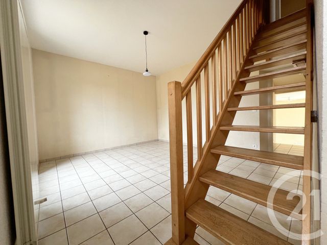 maison à louer - 5 pièces - 103.56 m2 - ST ETIENNE DE FONTBELLON - 07 - RHONE-ALPES - Century 21 Agence Nogier