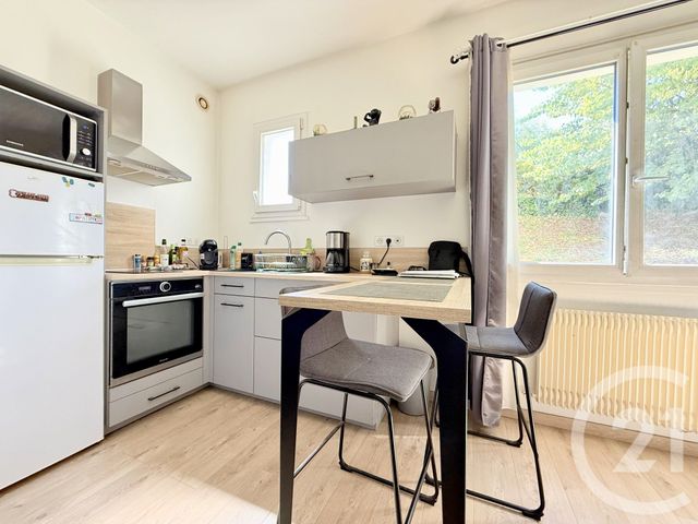 Appartement F2 à vendre - 2 pièces - 32.15 m2 - AUBENAS - 07 - RHONE-ALPES - Century 21 Agence Nogier