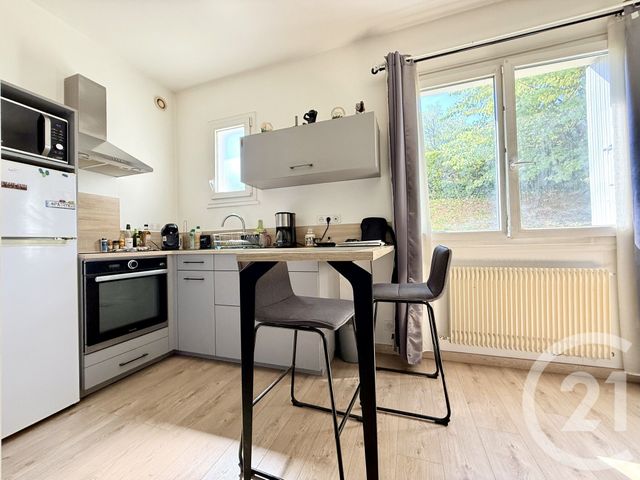 Appartement F2 à vendre - 2 pièces - 32.15 m2 - AUBENAS - 07 - RHONE-ALPES - Century 21 Agence Nogier