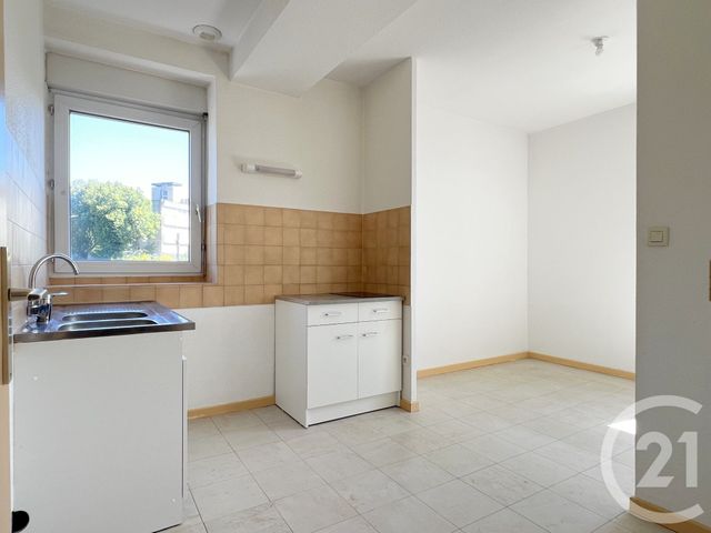 Appartement F2 à louer - 2 pièces - 43.4 m2 - AUBENAS - 07 - RHONE-ALPES - Century 21 Agence Nogier