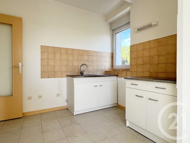 Appartement F2 à louer - 2 pièces - 43.4 m2 - AUBENAS - 07 - RHONE-ALPES - Century 21 Agence Nogier