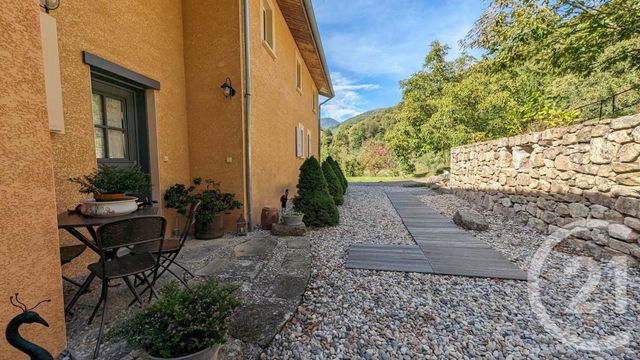 maison à vendre - 10 pièces - 276.8 m2 - AIZAC - 07 - RHONE-ALPES - Century 21 Agence Nogier