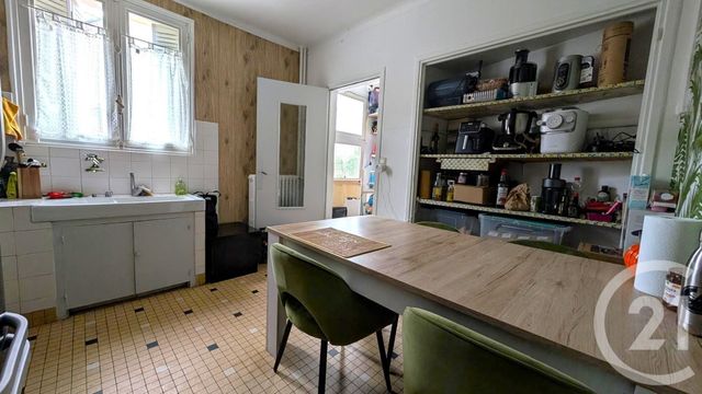 Appartement F2 à vendre - 2 pièces - 52.72 m2 - AUBENAS - 07 - RHONE-ALPES - Century 21 Agence Nogier