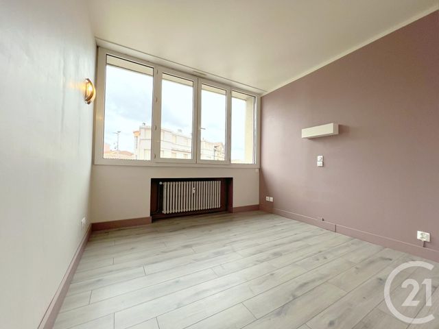 Appartement F2 à vendre - 2 pièces - 58.68 m2 - AUBENAS - 07 - RHONE-ALPES - Century 21 Agence Nogier