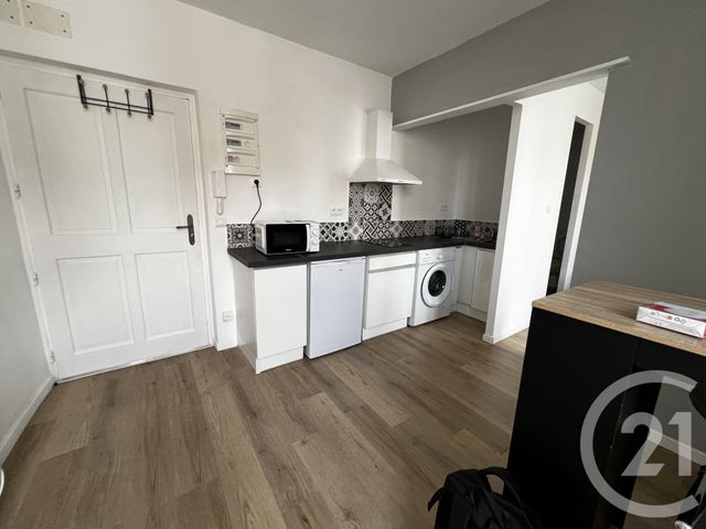 Appartement Studio à louer AUBENAS