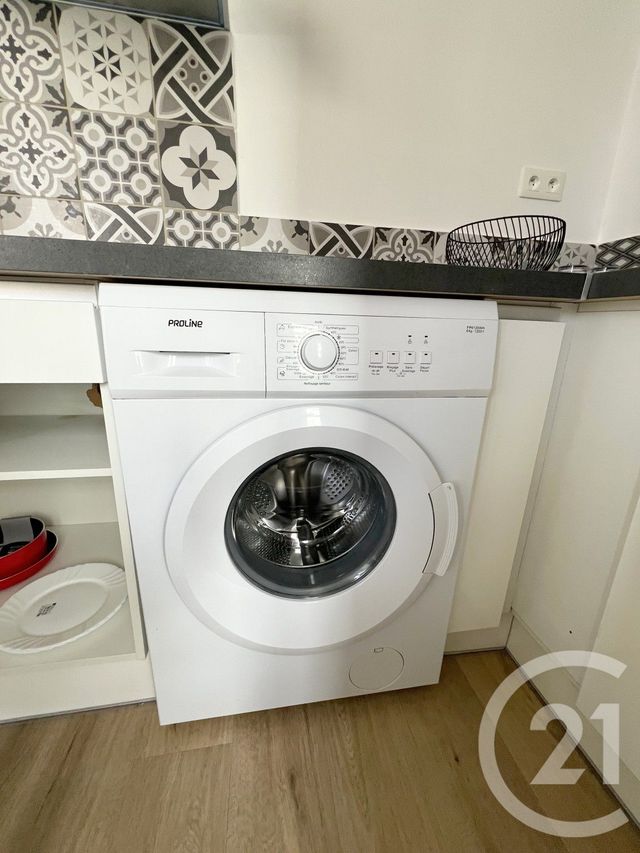 Appartement Studio à louer - 1 pièce - 21.82 m2 - AUBENAS - 07 - RHONE-ALPES - Century 21 Agence Nogier