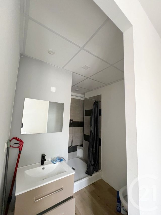 Appartement Studio à louer - 1 pièce - 21.82 m2 - AUBENAS - 07 - RHONE-ALPES - Century 21 Agence Nogier