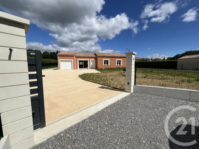 Maison à louer ST ETIENNE DE FONTBELLON