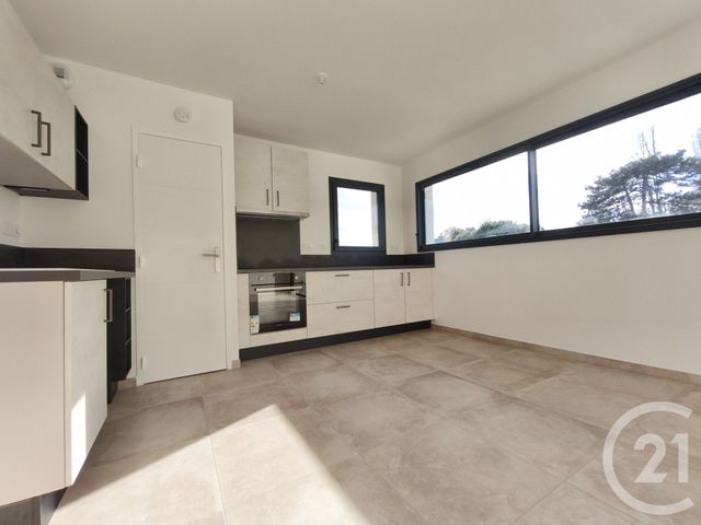 Appartement F3 à louer - 3 pièces - 73.33 m2 - AUBENAS - 07 - RHONE-ALPES - Century 21 Agence Nogier