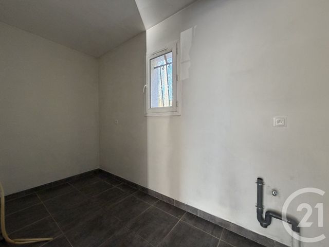 maison à louer - 4 pièces - 103.6 m2 - LABEAUME - 07 - RHONE-ALPES - Century 21 Agence Nogier