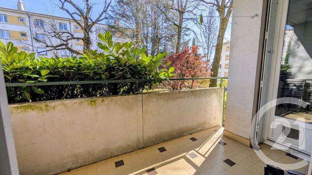 Appartement F3 à vendre - 3 pièces - 61.7 m2 - AUBENAS - 07 - RHONE-ALPES - Century 21 Agence Nogier