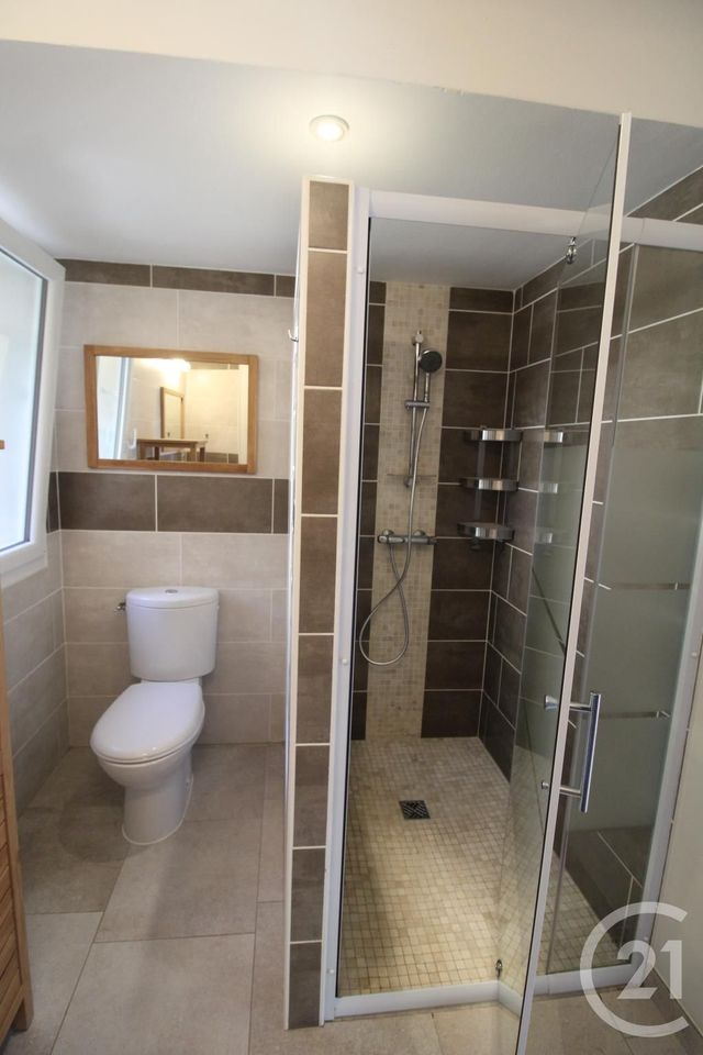 Appartement F2 à louer - 2 pièces - 51.18 m2 - AUBENAS - 07 - RHONE-ALPES - Century 21 Agence Nogier