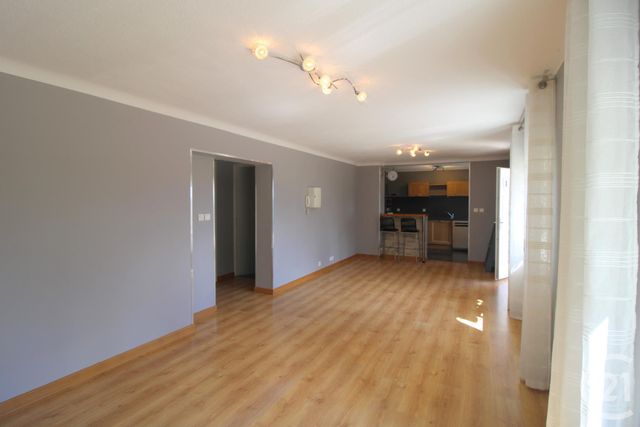 Appartement F2 à louer - 2 pièces - 51.18 m2 - AUBENAS - 07 - RHONE-ALPES - Century 21 Agence Nogier