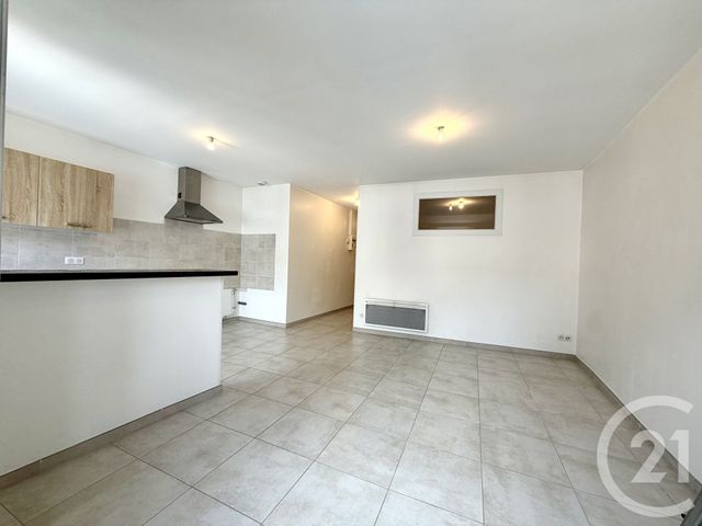 Appartement F2 à louer - 3 pièces - 52.54 m2 - LABEGUDE - 07 - RHONE-ALPES - Century 21 Agence Nogier
