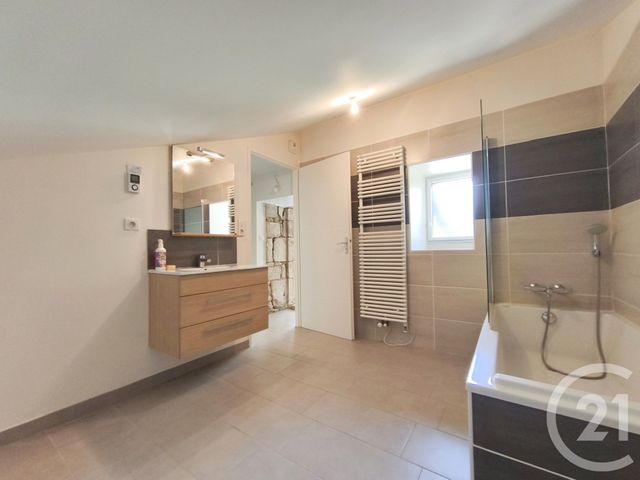 maison à louer - 6 pièces - 151.0 m2 - MERCUER - 07 - RHONE-ALPES - Century 21 Agence Nogier