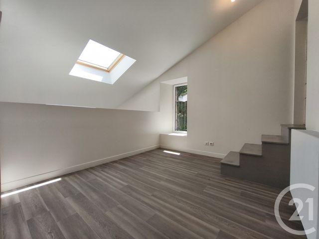 maison à louer - 6 pièces - 151.0 m2 - MERCUER - 07 - RHONE-ALPES - Century 21 Agence Nogier