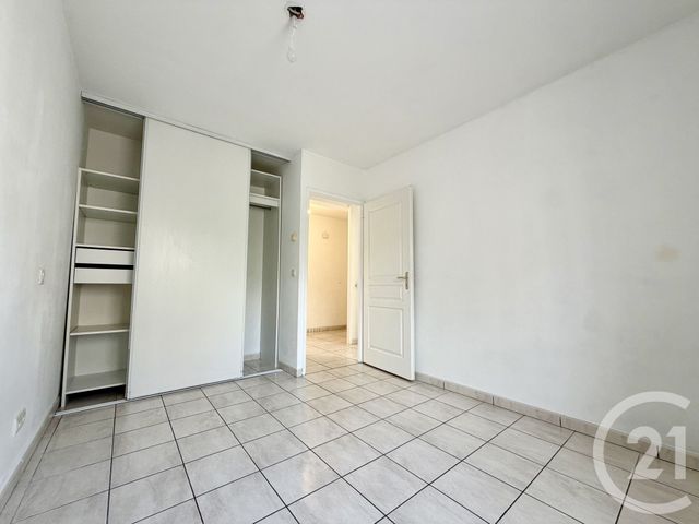 Appartement F4 à louer - 4 pièces - 94.49 m2 - AUBENAS - 07 - RHONE-ALPES - Century 21 Agence Nogier