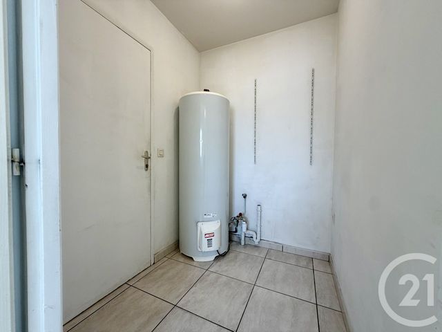 Appartement F4 à louer - 4 pièces - 94.49 m2 - AUBENAS - 07 - RHONE-ALPES - Century 21 Agence Nogier