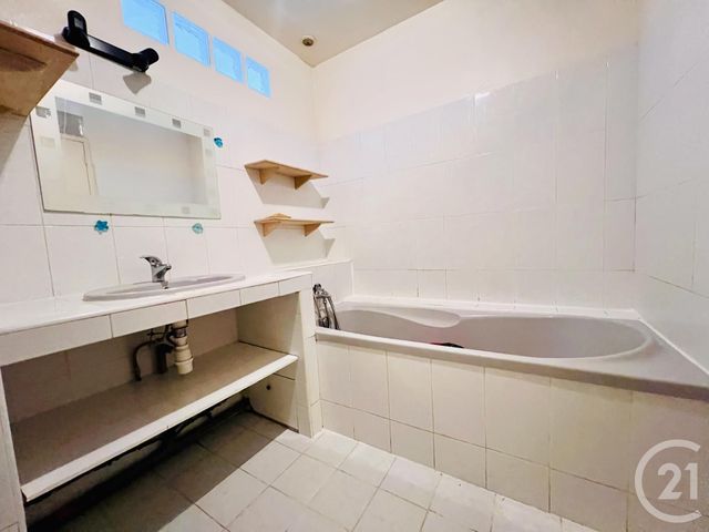 Appartement F3 à vendre - 3 pièces - 89.24 m2 - ST PRIVAT - 07 - RHONE-ALPES - Century 21 Agence Nogier