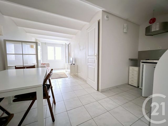 Appartement T2 à vendre - 2 pièces - 27.58 m2 - AUBENAS - 07 - RHONE-ALPES - Century 21 Agence Nogier