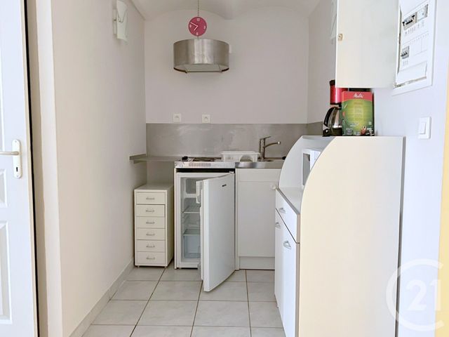 Appartement T2 à vendre - 2 pièces - 27.58 m2 - AUBENAS - 07 - RHONE-ALPES - Century 21 Agence Nogier