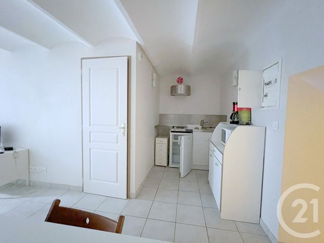 Appartement T2 à vendre - 2 pièces - 27.58 m2 - AUBENAS - 07 - RHONE-ALPES - Century 21 Agence Nogier