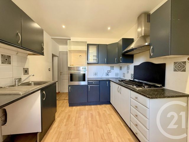 Appartement F3 à vendre - 4 pièces - 72.28 m2 - ST PRIVAT - 07 - RHONE-ALPES - Century 21 Agence Nogier