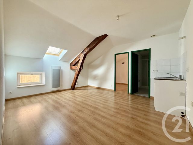 Appartement Studio à louer AUBENAS