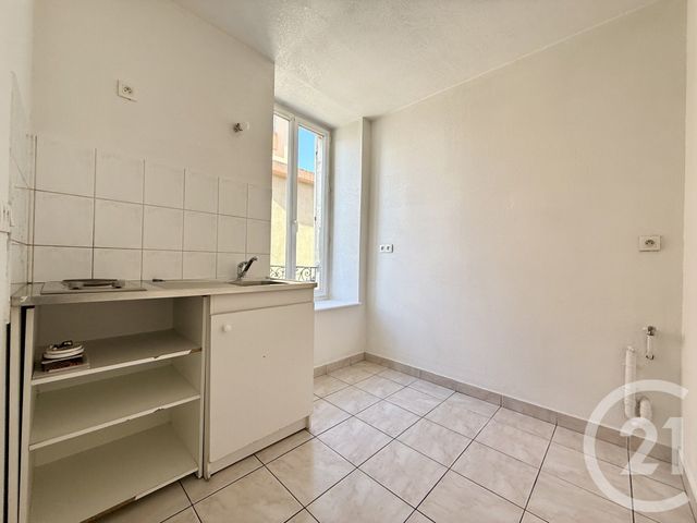 Appartement Studio à louer - 2 pièces - 24.58 m2 - AUBENAS - 07 - RHONE-ALPES - Century 21 Agence Nogier